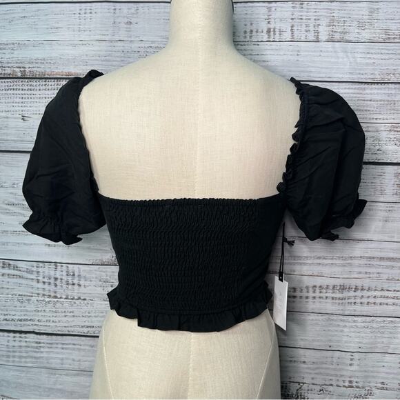ASTR the Label XS Feronia Top in Black Smocked Back Boned Coquette Puff Shoulder - Picture 6 of 13